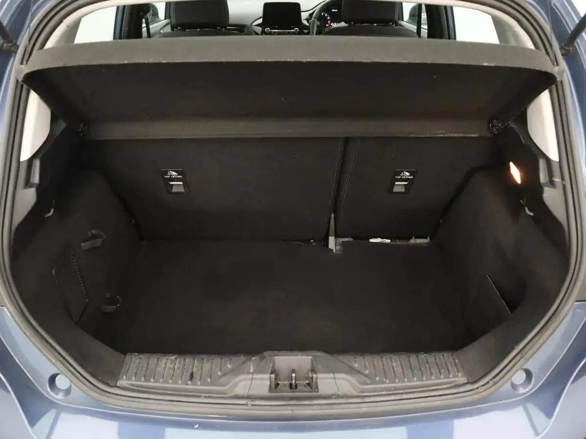 2019-ford-fiesta-10t-zetec-5d-big-6