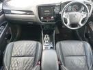 2020-mitsubishi-outlander-24-exceed-phev-small-2