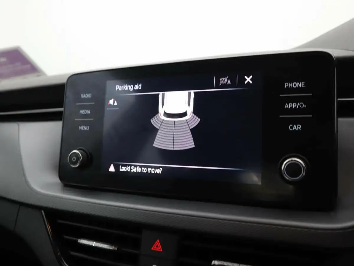 2021-skoda-kamiq-10-tsi-se-109ps-dsg-big-11