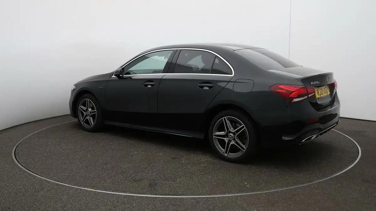 2021-mercedes-benz-a-class-13-a250e-amg-line-saloon-4d-big-26