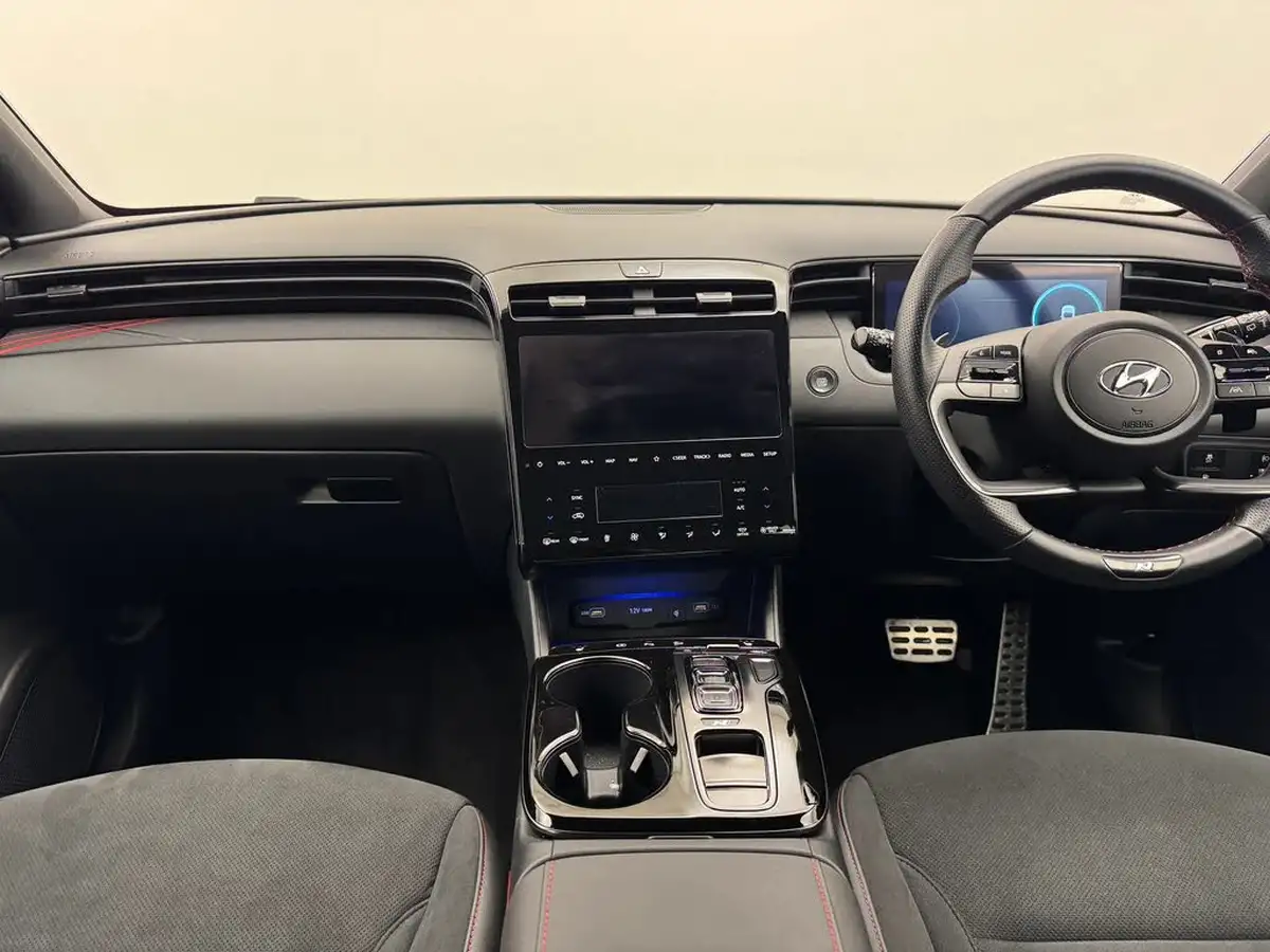 2023-hyundai-tucson-16-t-gdi-n-line-265ps-4wd-phev-auto-big-10