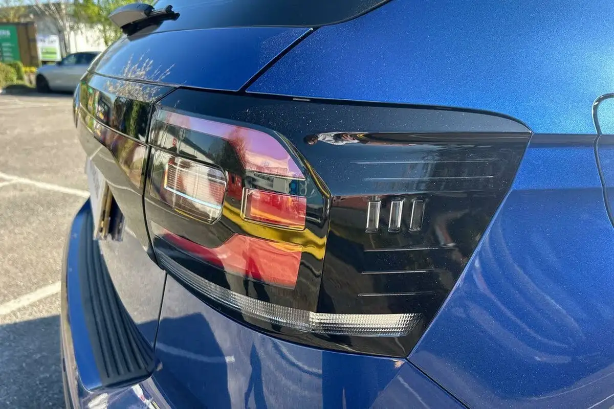 2021-volkswagen-t-cross-10-tsi-se-110ps-dsg-big-48