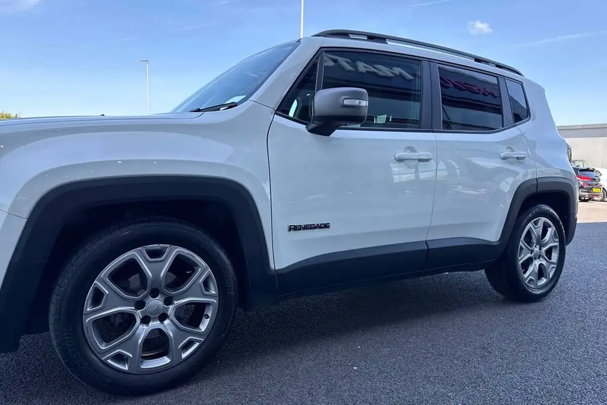 2021-jeep-renegade-10-gse-limited-big-26