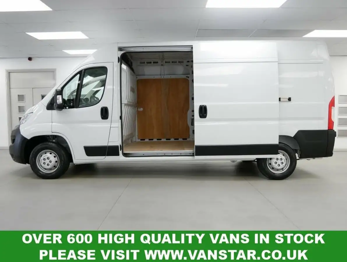 2023-citroen-relay-22bluehdi-35-l3h2-enterprise-edition-panel-big-16