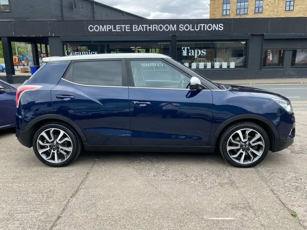 2017-kgm-ssangyong-tivoli-16td-elx-2wd-big-14