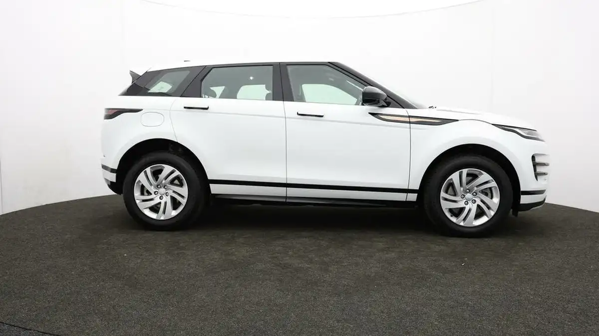 2023-land-rover-range-rover-evoque-15-p300e-r-dynamic-s-big-31