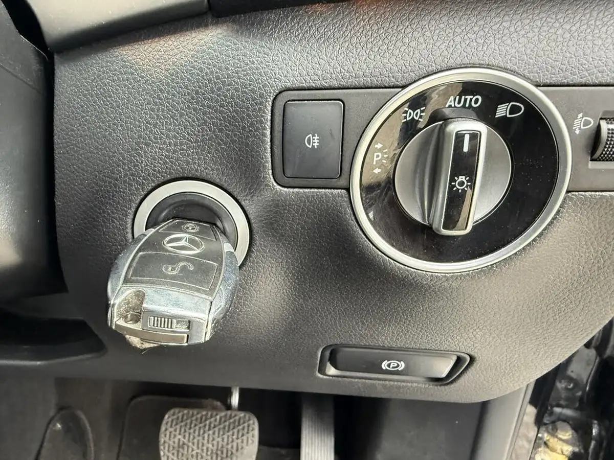 2013-mercedes-benz-b-class-18-cdi-b180-se-big-24