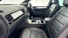 2014-volkswagen-touareg-30td-r-line-245ps-bmtss-small-40