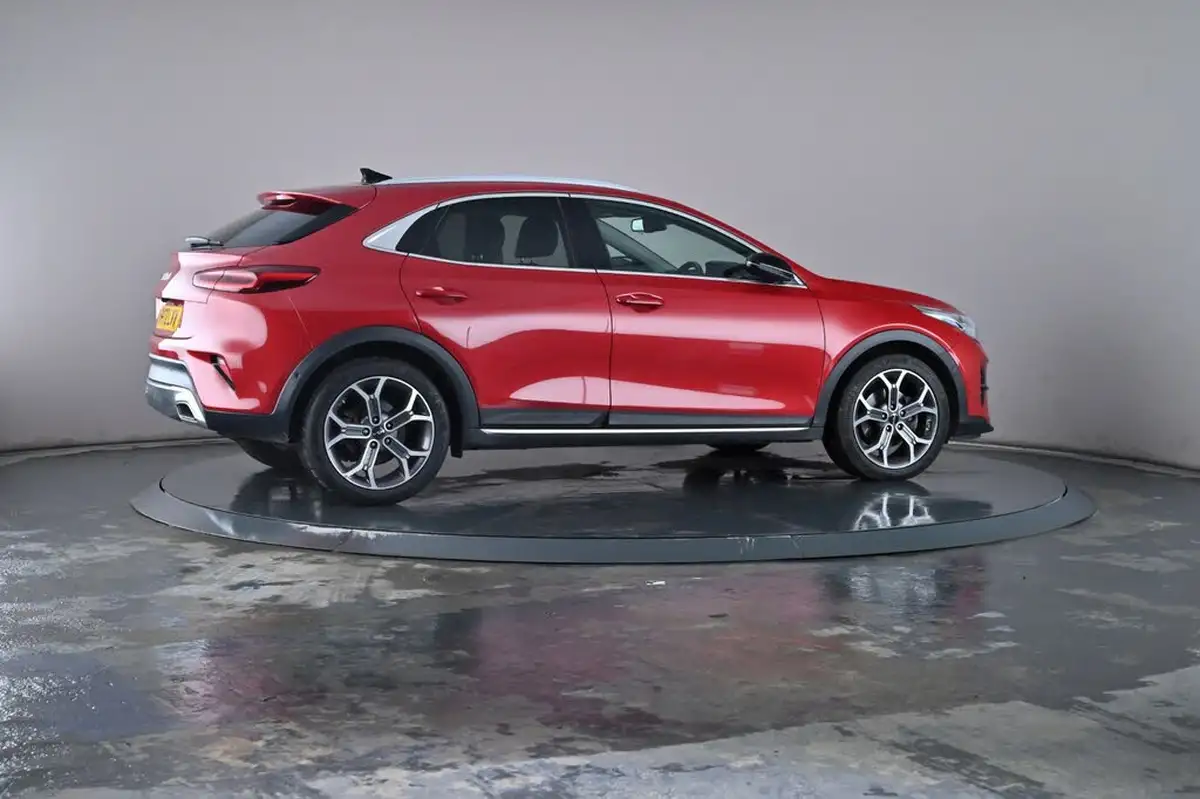 2022-kia-xceed-15-t-gdi-4-big-19