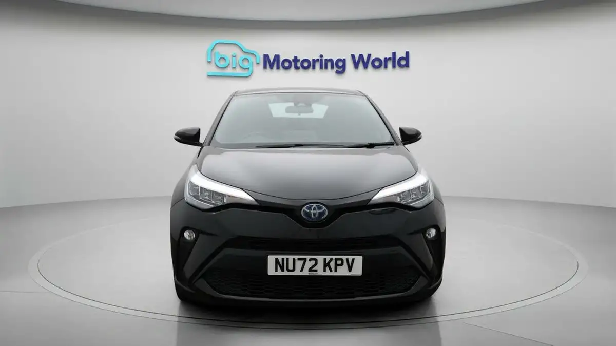 2022-toyota-c-hr-18-vvt-i-icon-big-2