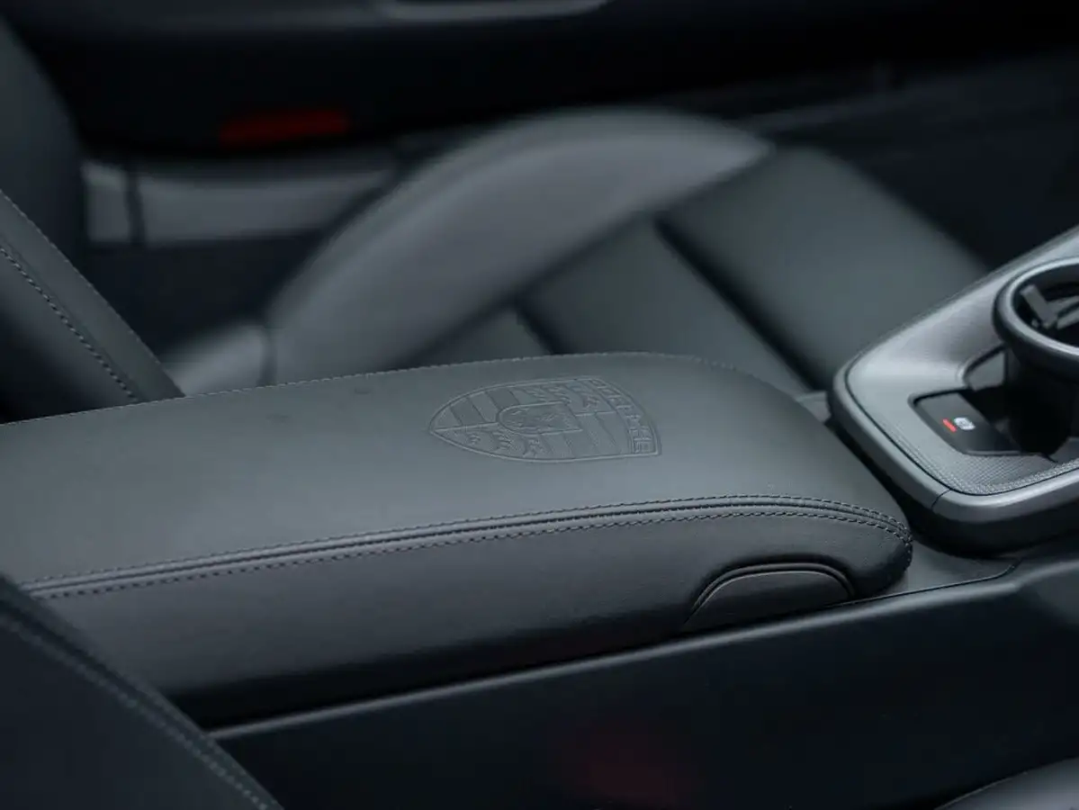 2019-porsche-911-30-carrera-s-450ps-coupe-pdk-big-31