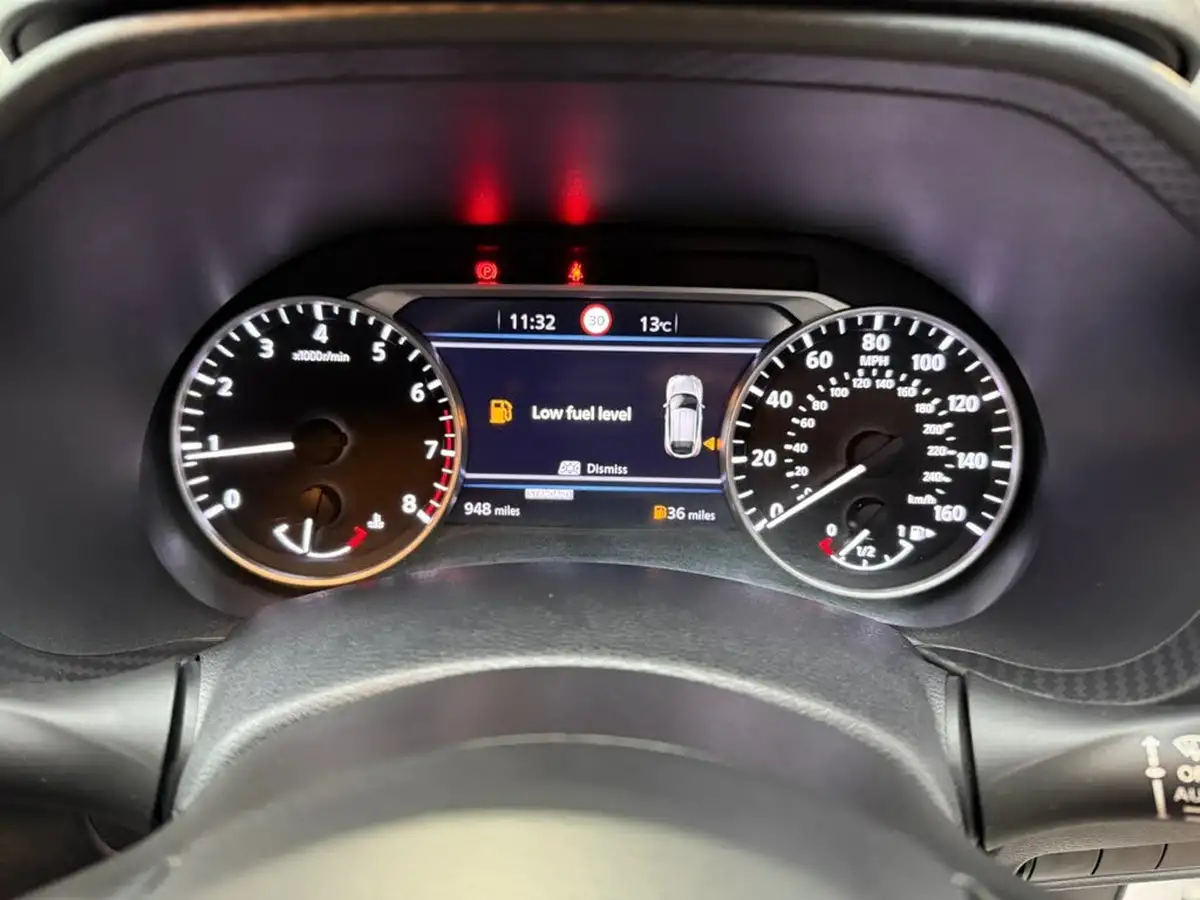 2024-nissan-juke-10-dig-t-n-connecta-big-63