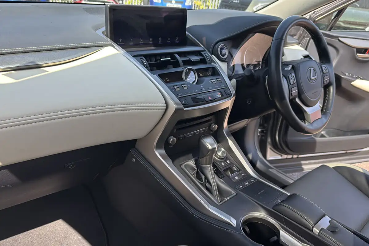 2021-lexus-nx-300h-25-nx-4wd-8in-navigationparking-sensors-big-9