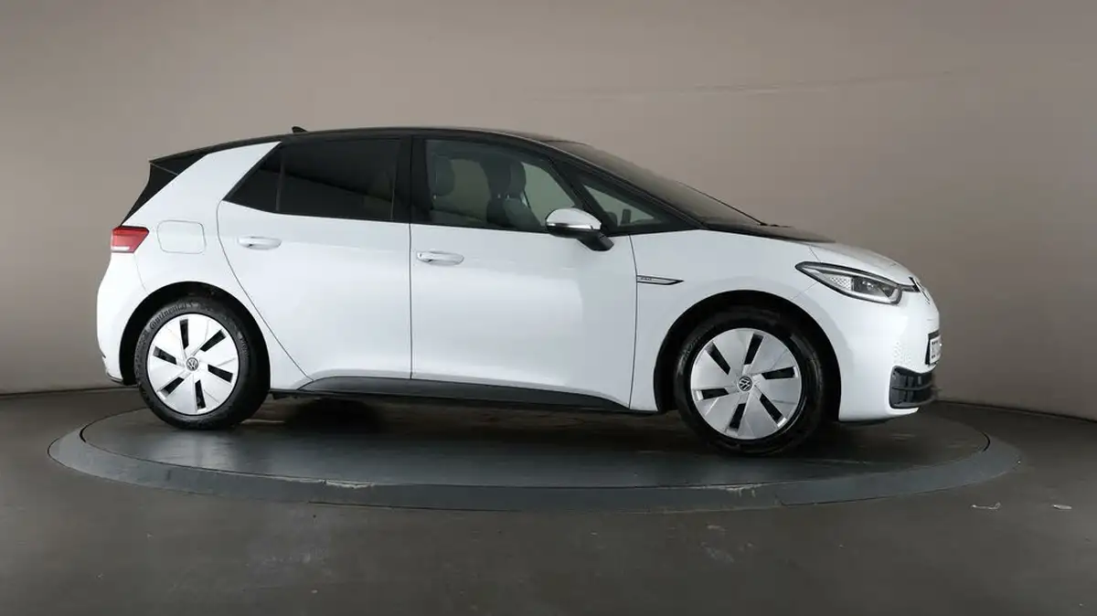 2020-volkswagen-id3-e-business-big-51