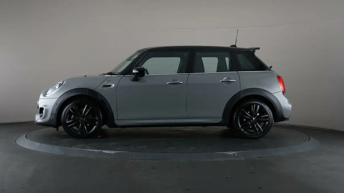 2019-mini-cooper-15-cooper-sport-hatchback-5d-big-30