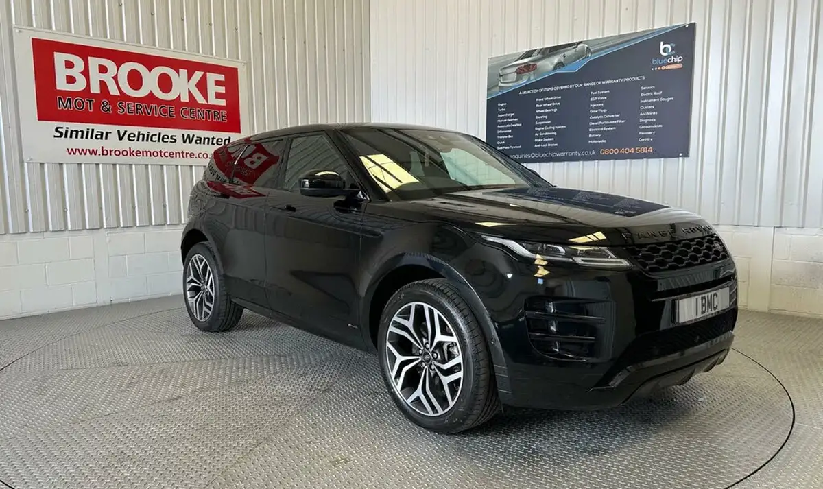 2019-land-rover-range-rover-evoque-20-d180-r-dynamic-se-big-0