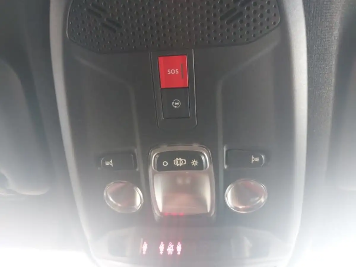2023-vauxhall-mokka-12-gs-136ps-big-16