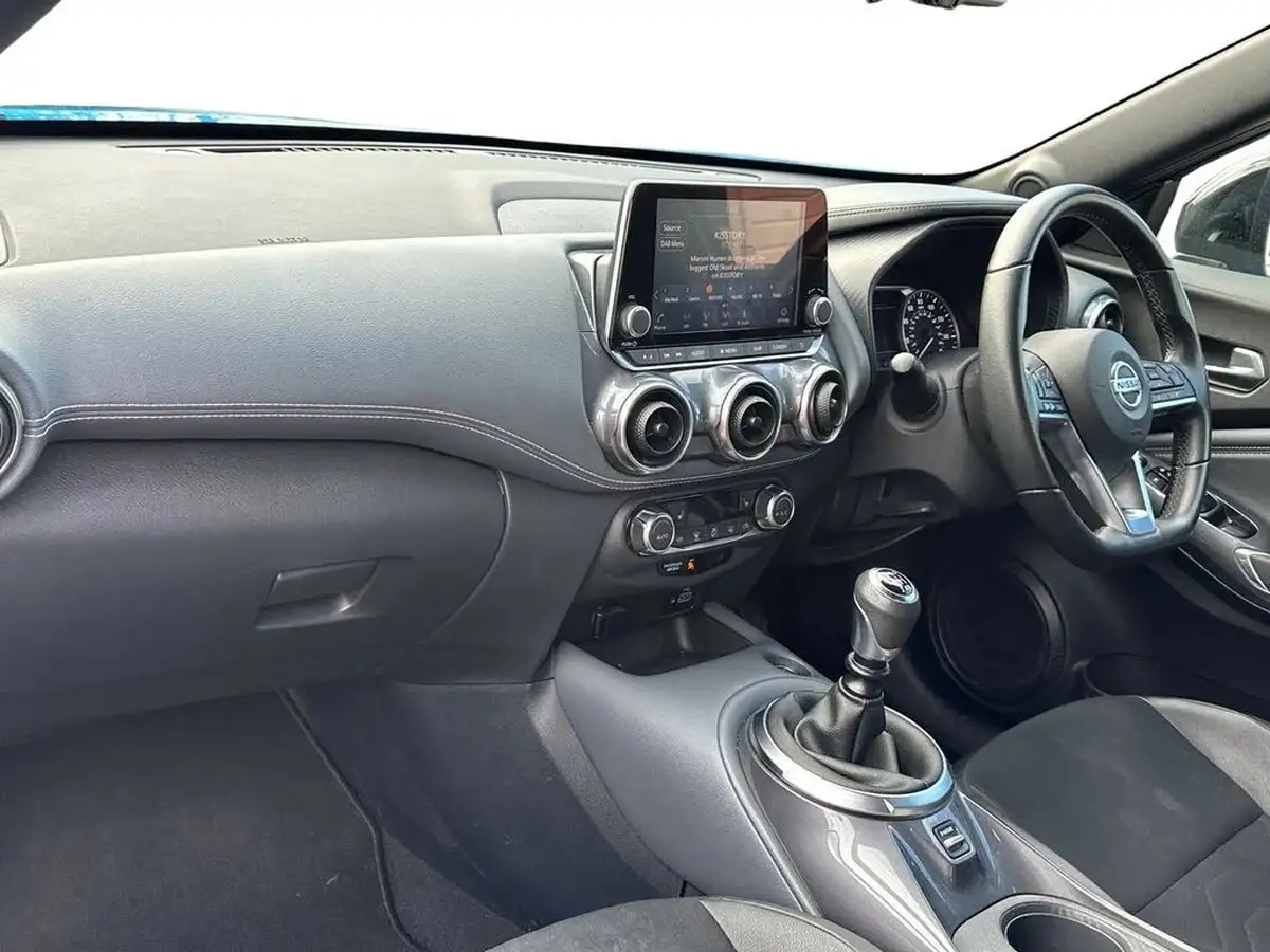 2022-nissan-juke-10-dig-t-tekna-big-6