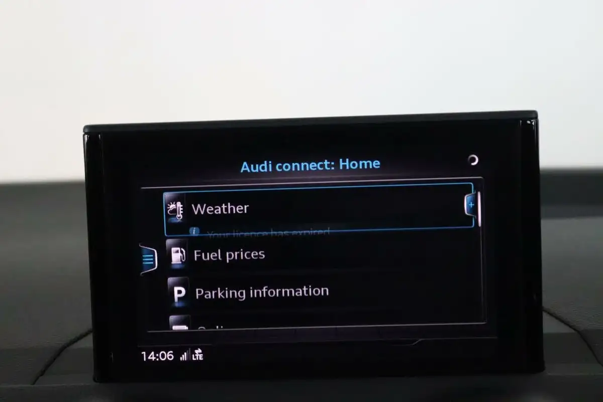 2019-audi-q2-16-30-tdi-sport-big-38