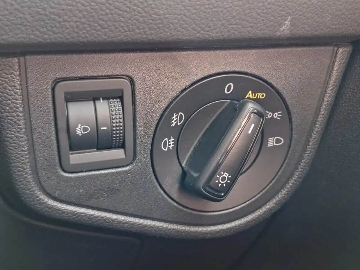 2023-volkswagen-taigo-10-tsi-life-95ps-big-12