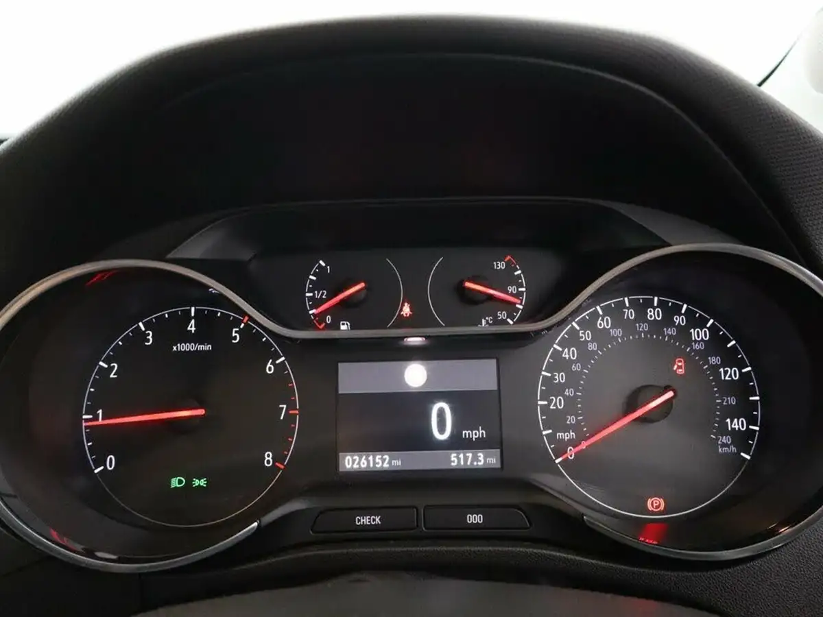2021-vauxhall-crossland-12-elite-nav-130ps-auto-big-10