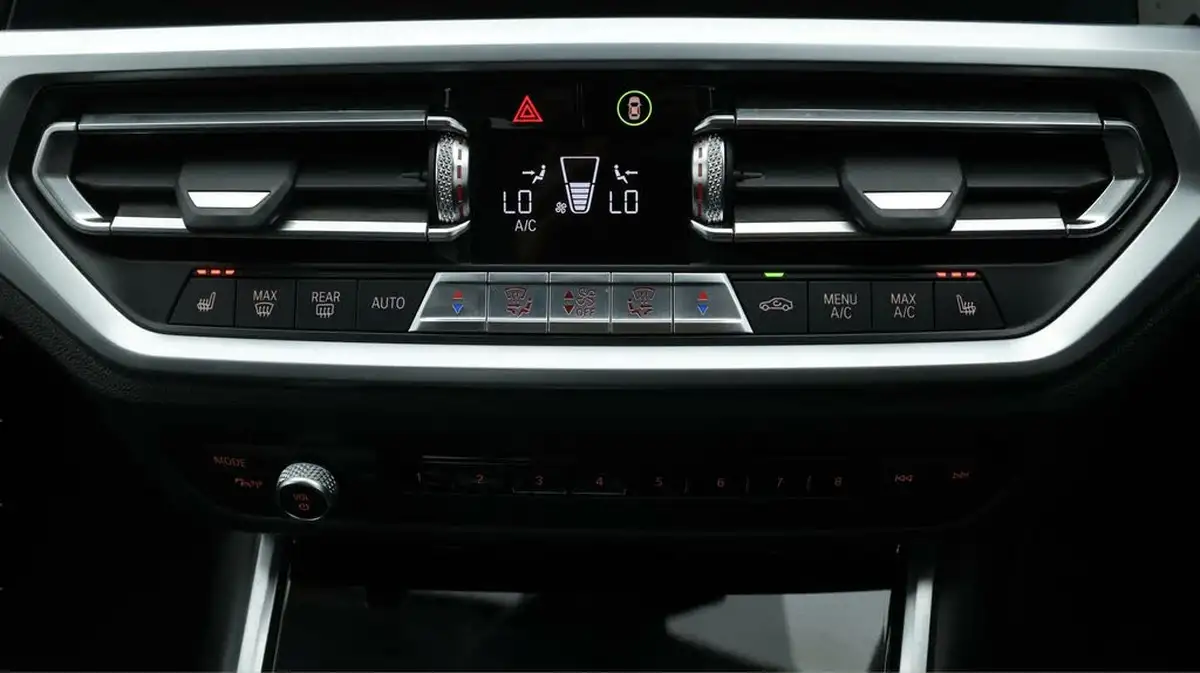 2020-bmw-3-series-20-330i-sport-saloon-4d-big-12
