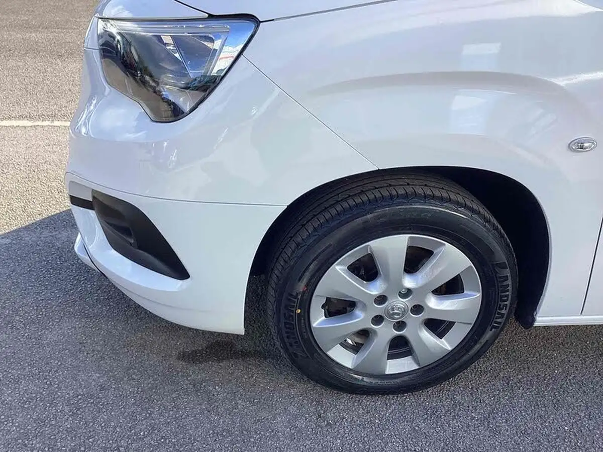 2021-vauxhall-combo-life-15-se-100ps-big-27