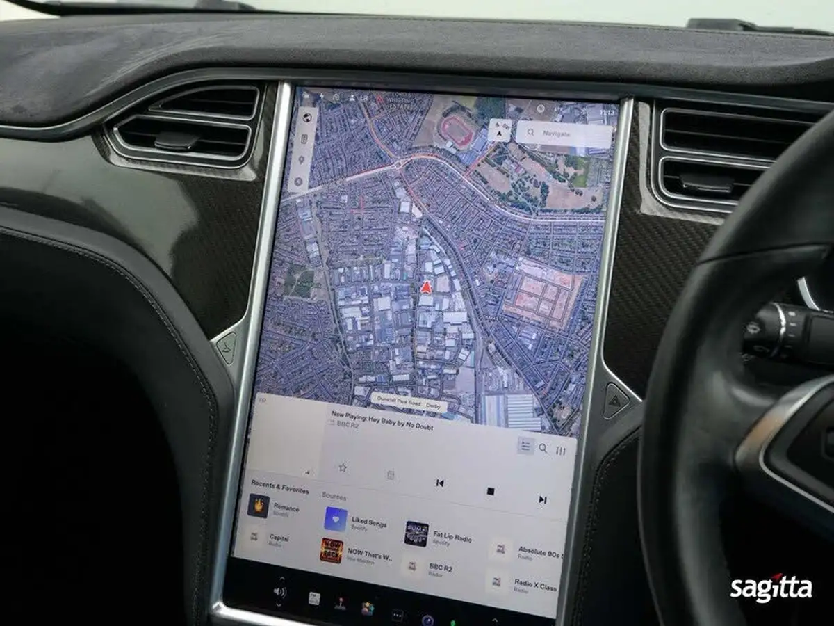 2017-tesla-model-s-e-90d-311kw-nav-big-16