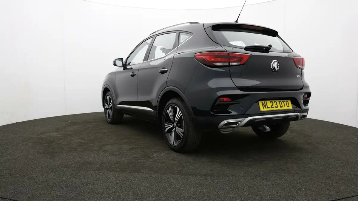 2023-mg-zs-suv-10t-gdi-excite-big-69
