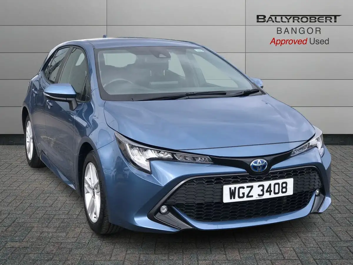 2022-toyota-corolla-18-vvt-i-icon-120bhp-trk-hatchback-5d-big-0