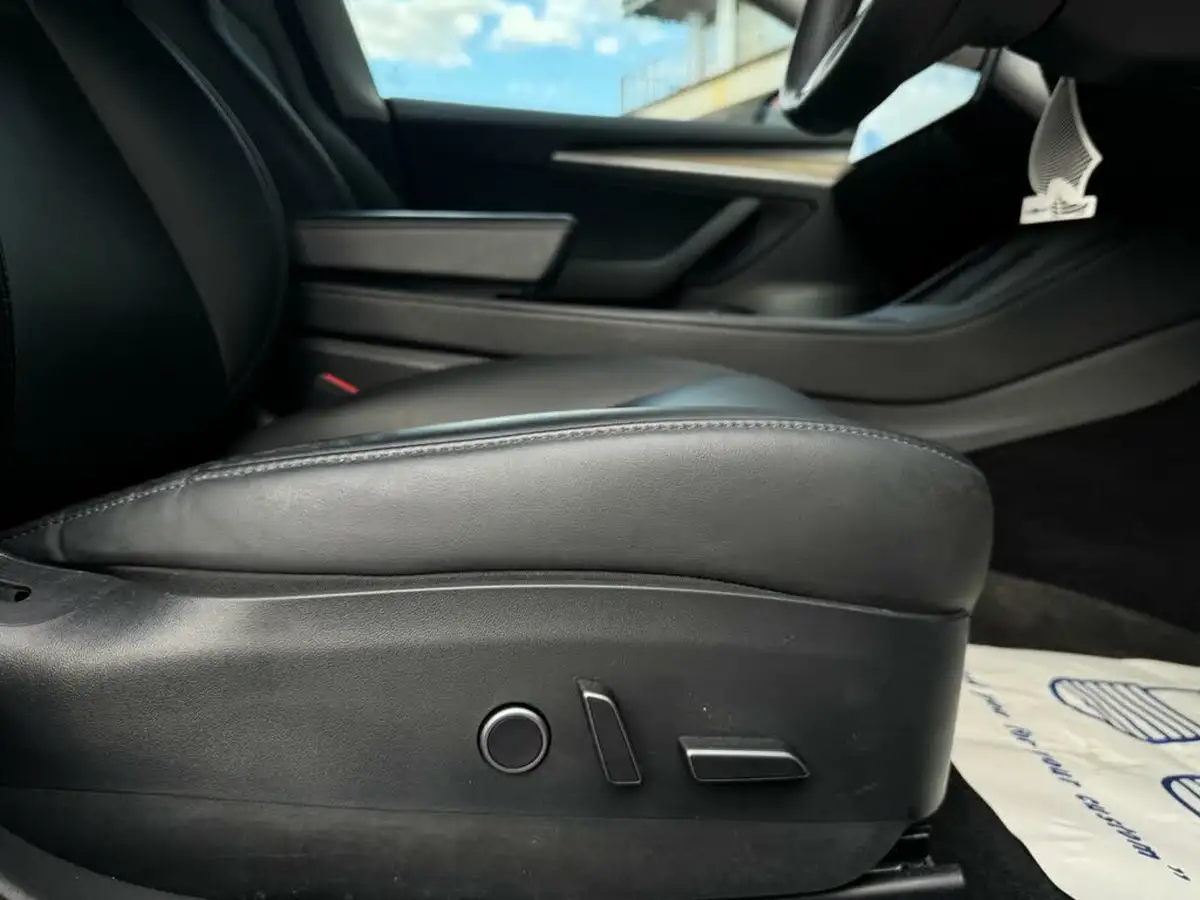 2021-tesla-model-3-e-long-range-4x4-big-30