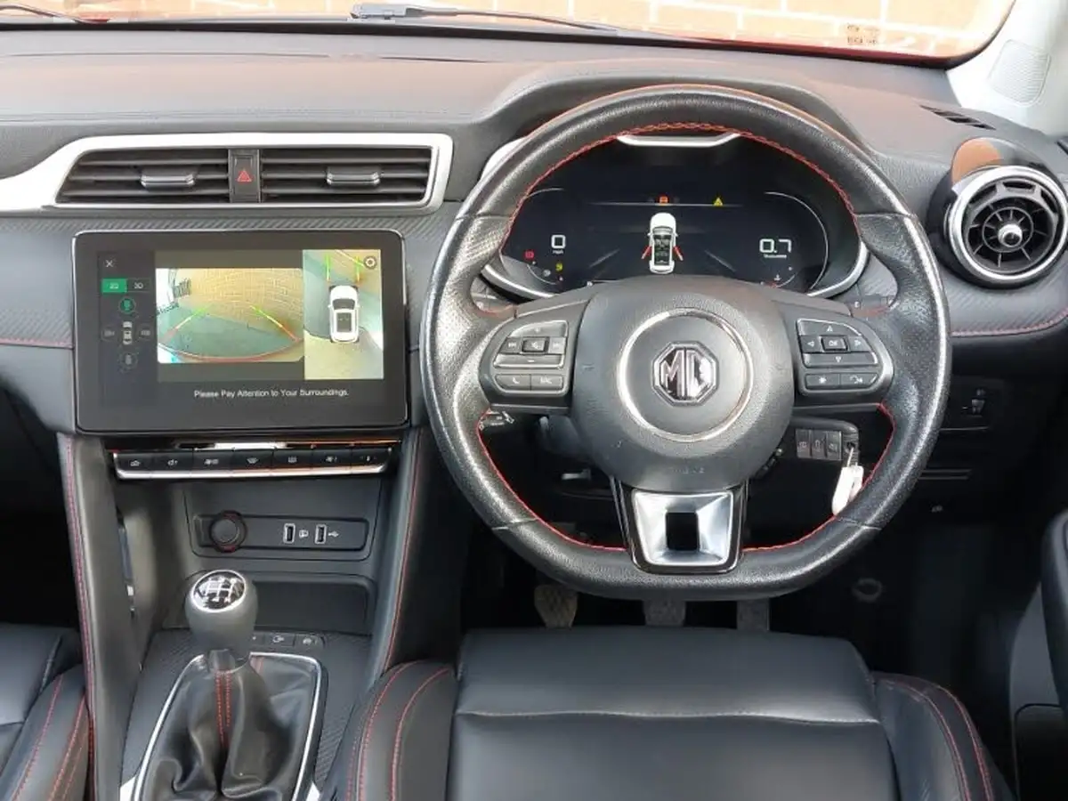 2021-mg-zs-suv-15-vti-tech-exclusive-big-6
