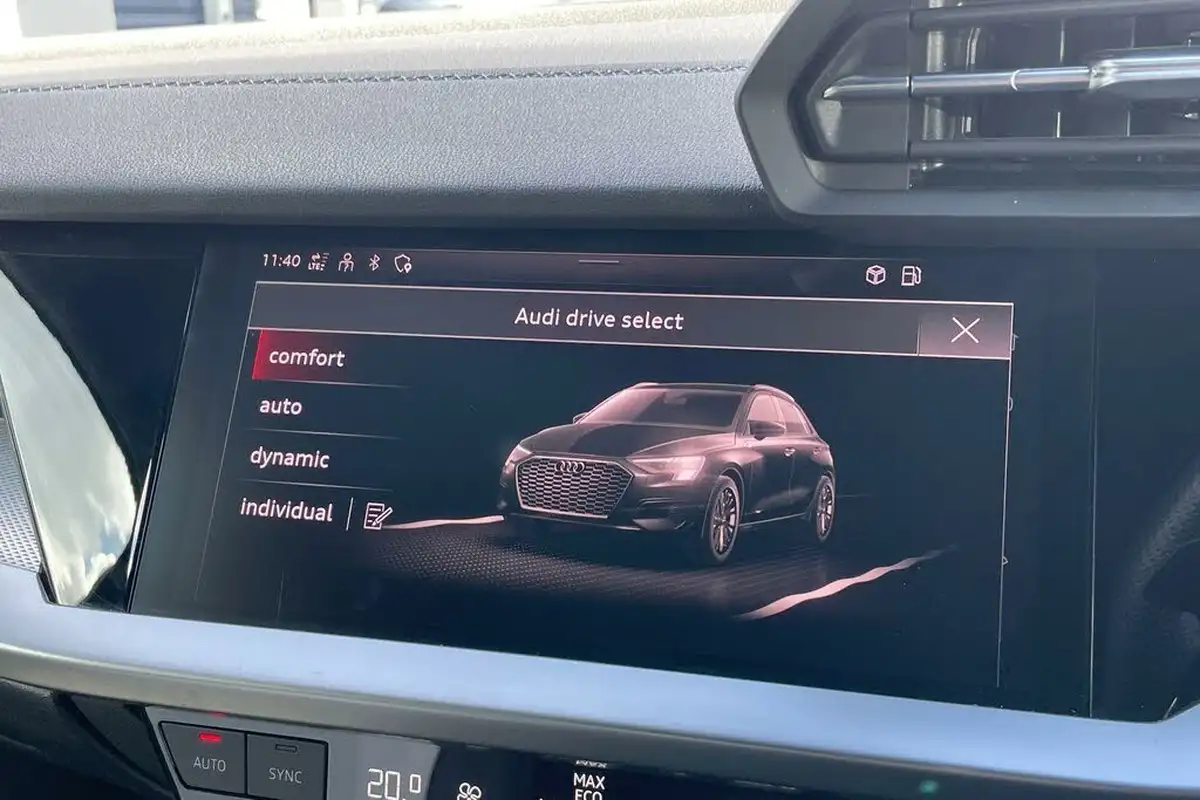 2022-audi-a3-10-30-tfsi-s-line-sportback-5d-big-28