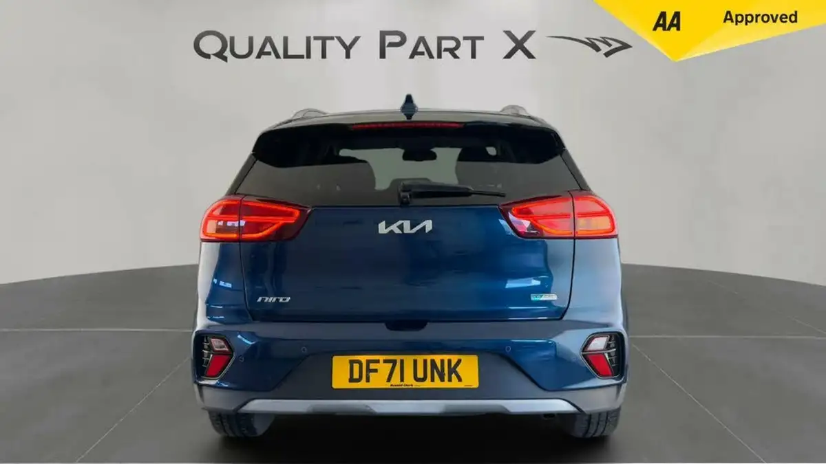 2022-kia-niro-16-gdi-2-139bhp-156kwh-big-3
