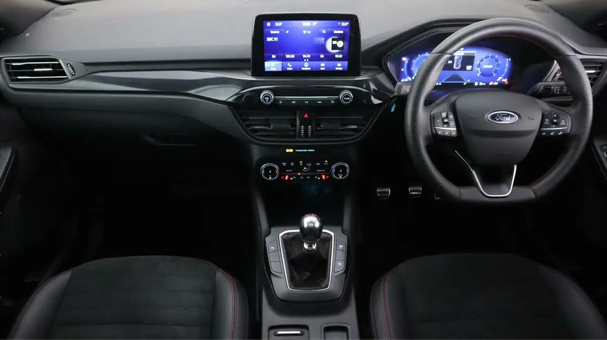 2023-ford-kuga-15t-st-line-x-edition-big-13