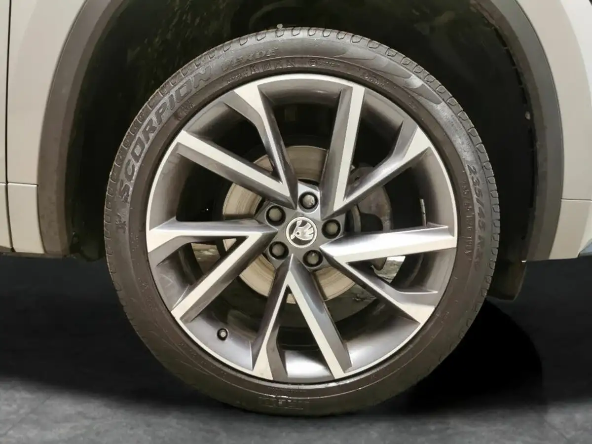 2021-skoda-kodiaq-15-tsi-sportline-big-22