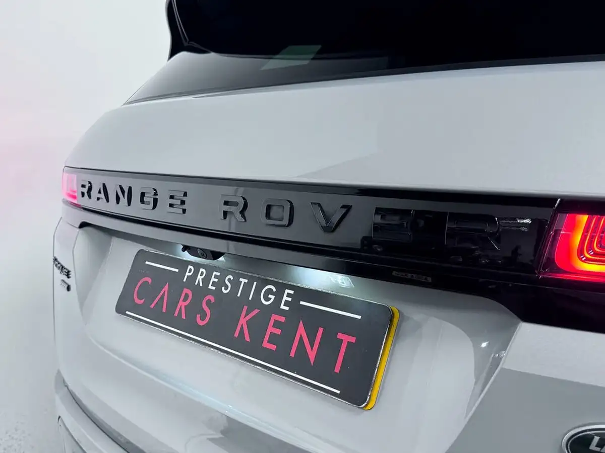 2022-land-rover-range-rover-evoque-15-p300e-r-dynamic-se-big-14