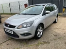 2010-ford-focus-16-titanium-estate-small-0