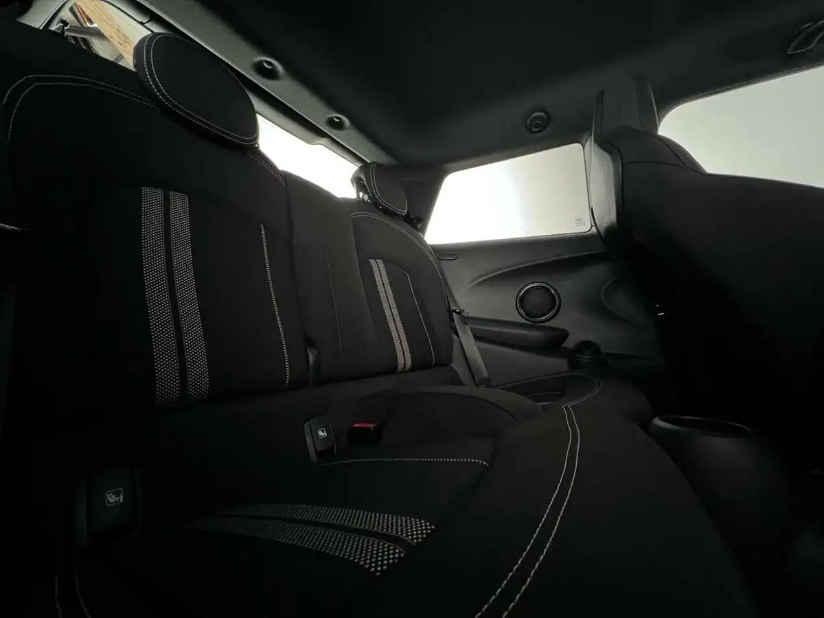 2021-mini-cooper-15-cooper-sport-hatchback-3d-big-15
