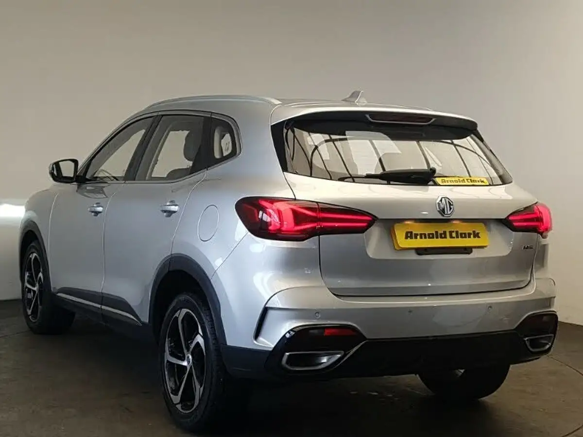 2023-mg-hs-15t-gdi-se-162ps-dct-big-1