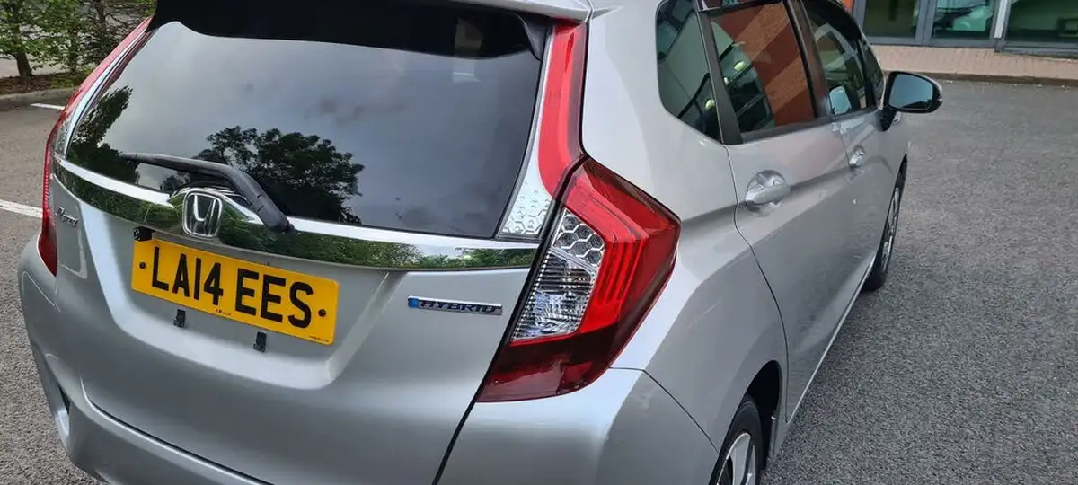2014-honda-jazz-big-42