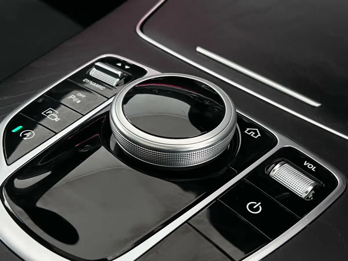 2018-mercedes-benz-e-class-20d-e220d-amg-line-premiumss-saloon-4d-big-33