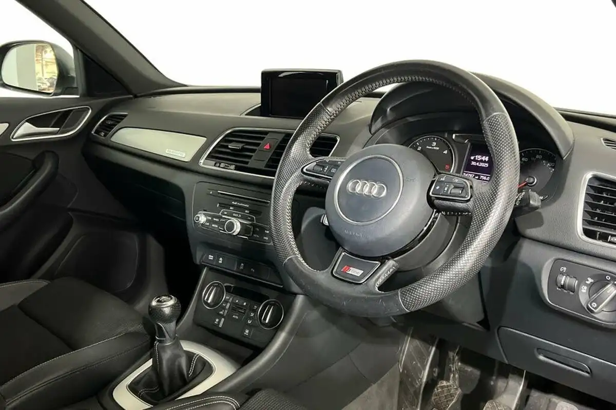 2017-audi-q3-20-tdi-quattro-s-line-edition-150ps-big-6