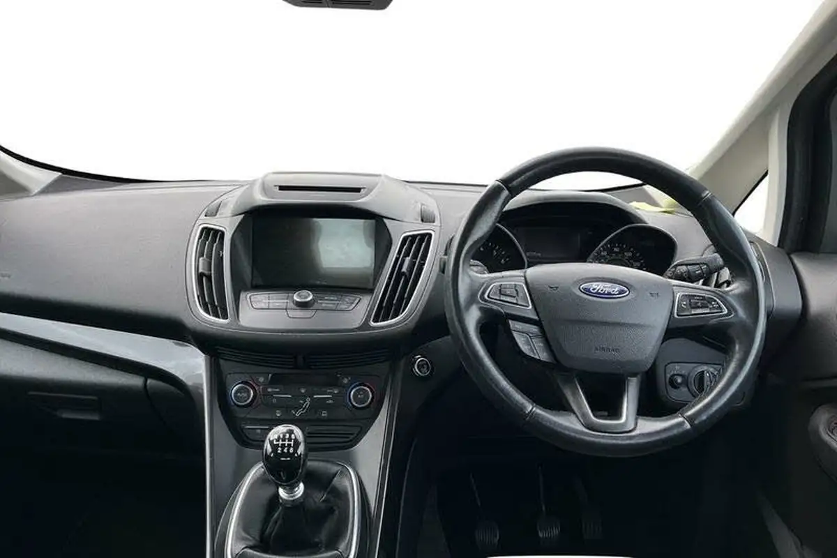 2018-ford-c-max-10t-titanium-125ps-big-9