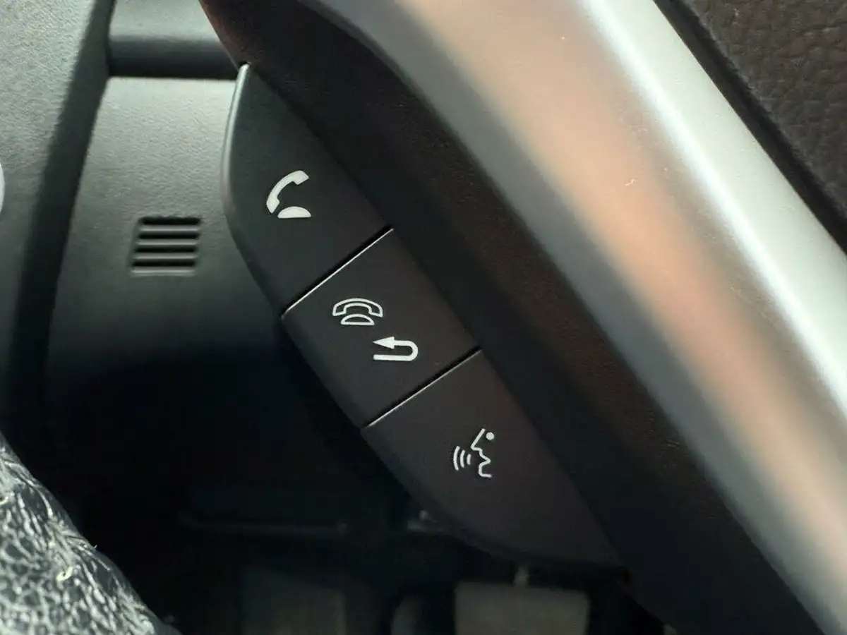 2019-honda-jazz-13-i-vtec-ex-navi-cvt-big-53