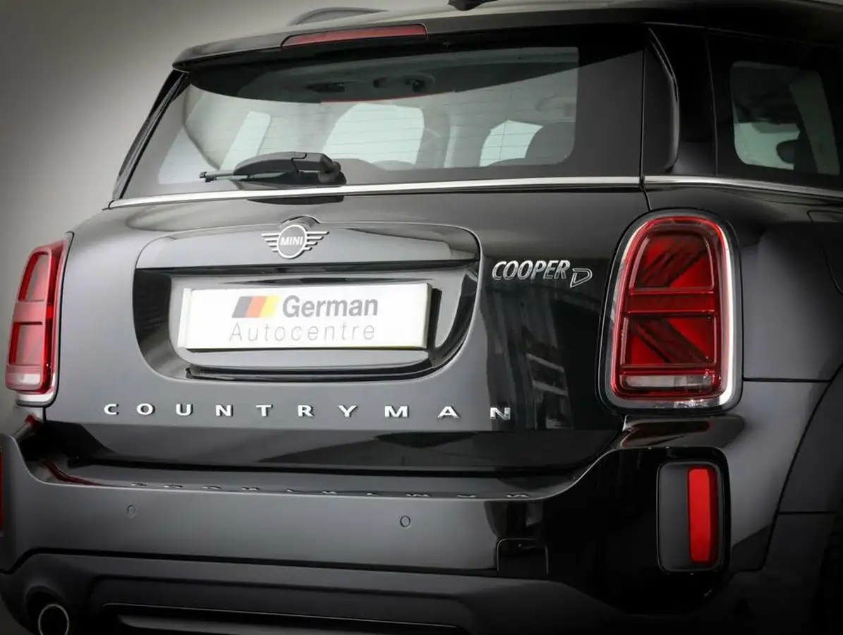 2020-mini-countryman-20td-cooper-d-classic-comfort-auto-big-4