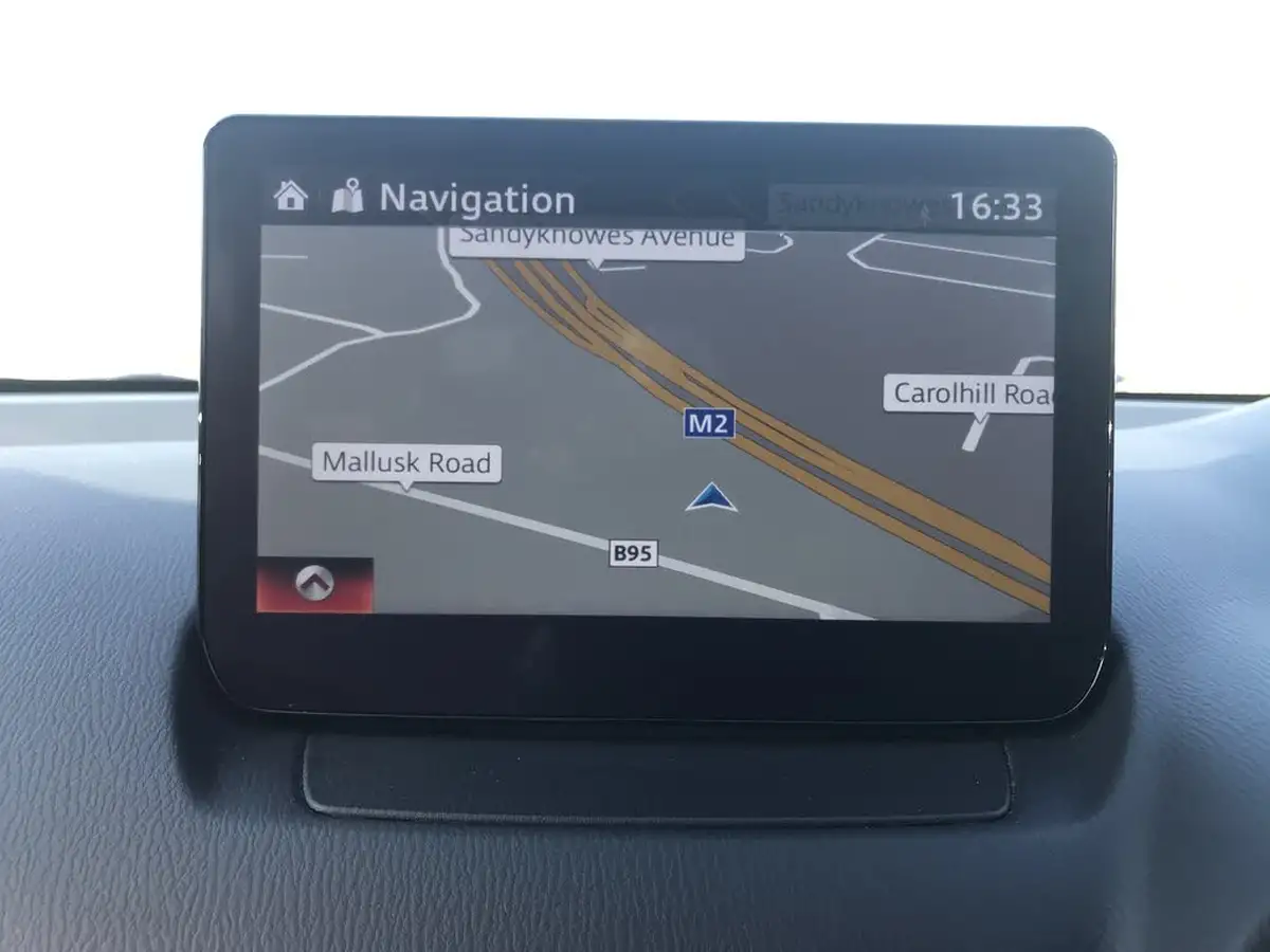 2023-mazda-mazda2-15-skyactiv-g-se-l-big-17
