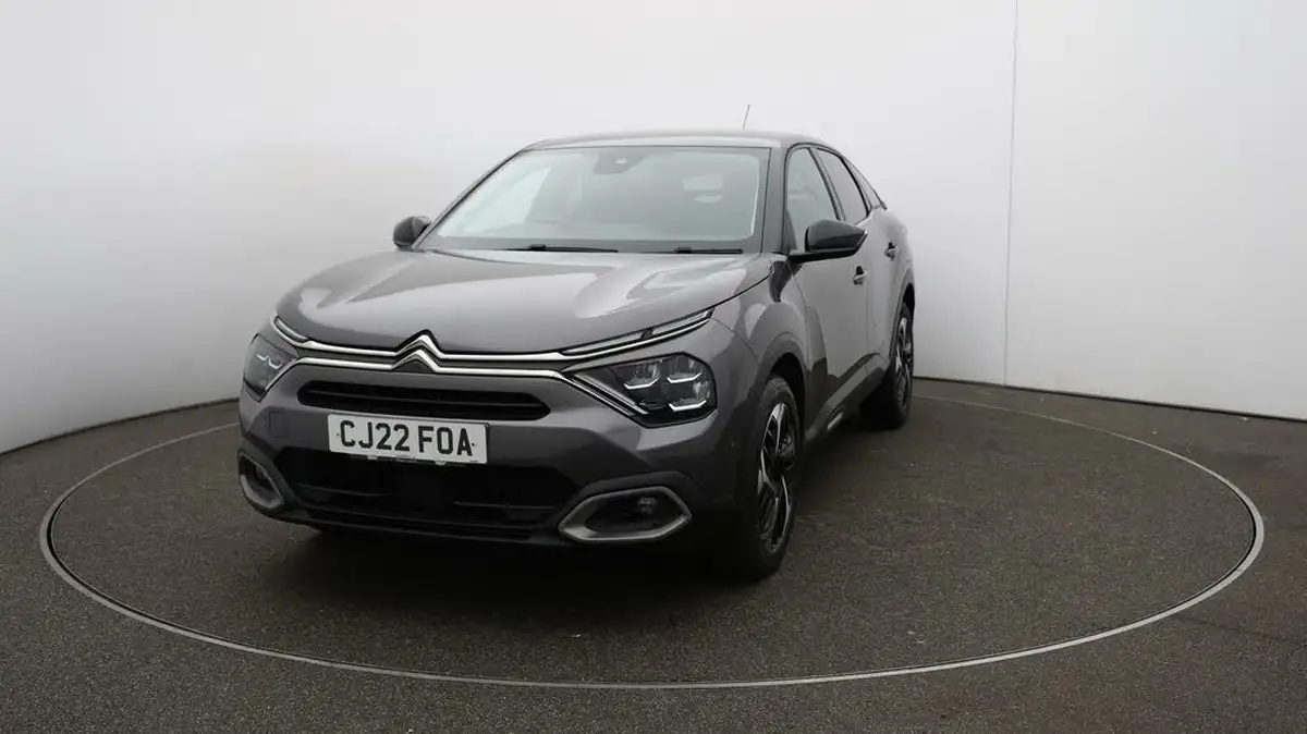 2022-citroen-c4-big-31