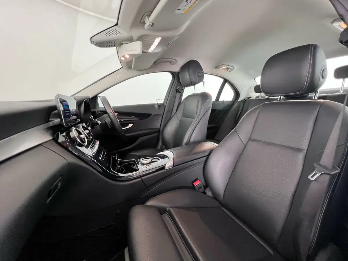 2019-mercedes-benz-c-class-15-c200-se-ss-saloon-4d-big-10