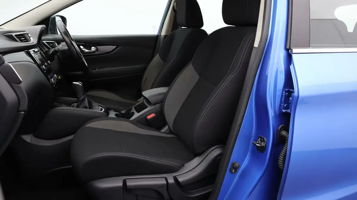2019-nissan-qashqai-15dci-acenta-premium-17in-alloys-dct-big-13